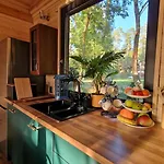 Ferienhaus Nowy Dom Caloroczny Karabella Nad Jeziorem Wielkie Parteczyny Kurzetnik