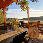 Nowy Dom Caloroczny Karabella Nad Jeziorem Wielkie Parteczyny Ferienhaus Kurzetnik